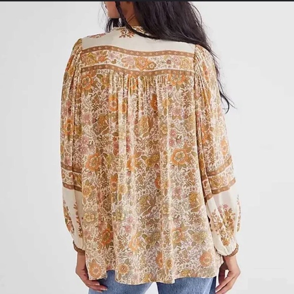 Spell & The Gypsy Collective Juniper Blouse In Cream - Picture 4 of 11